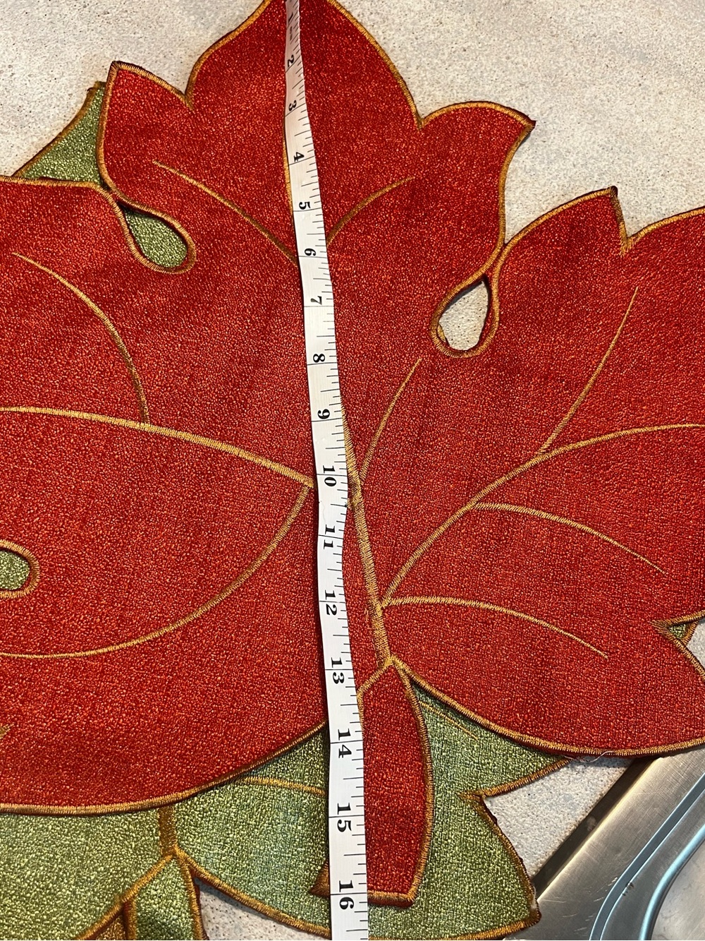 Fall Table Decor Textured Embroidered Maple Leaf Placemats Metallic Woven - Picture 3 of 5